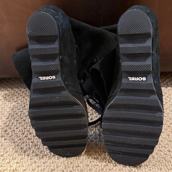 Sorel Black Suede Knee-High Boots - Picture 2 of 2